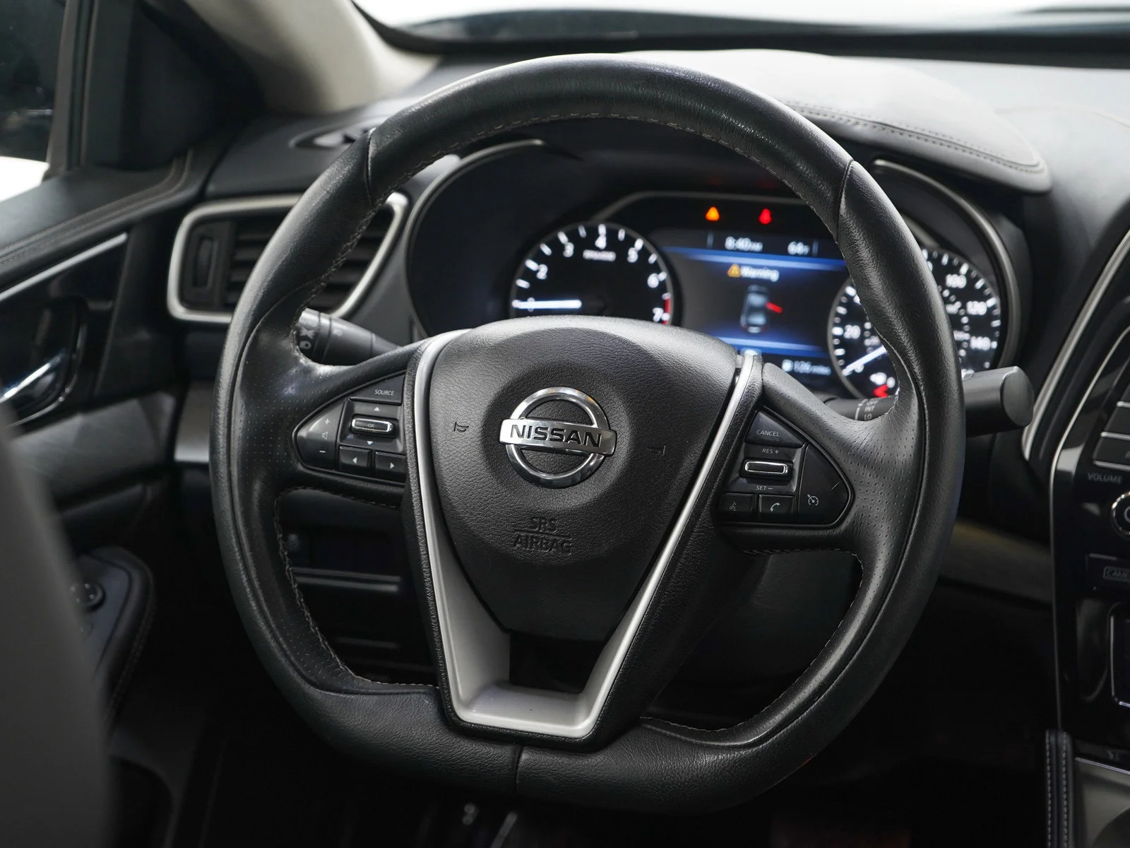 Used 2017 Super Black Nissan 3.5 SV image 14