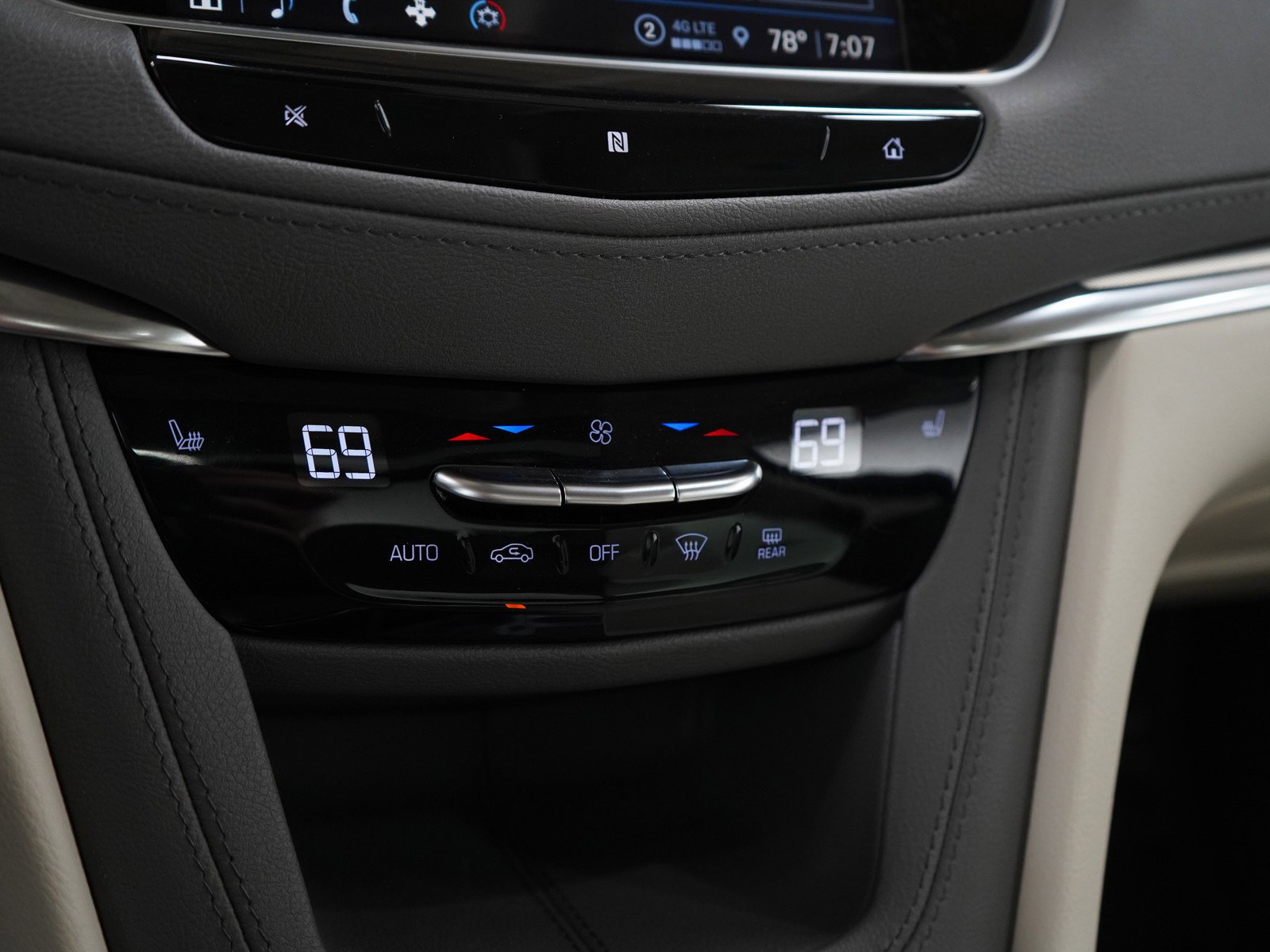 2021 Cadillac XT5 Premium Luxury - Photo 23