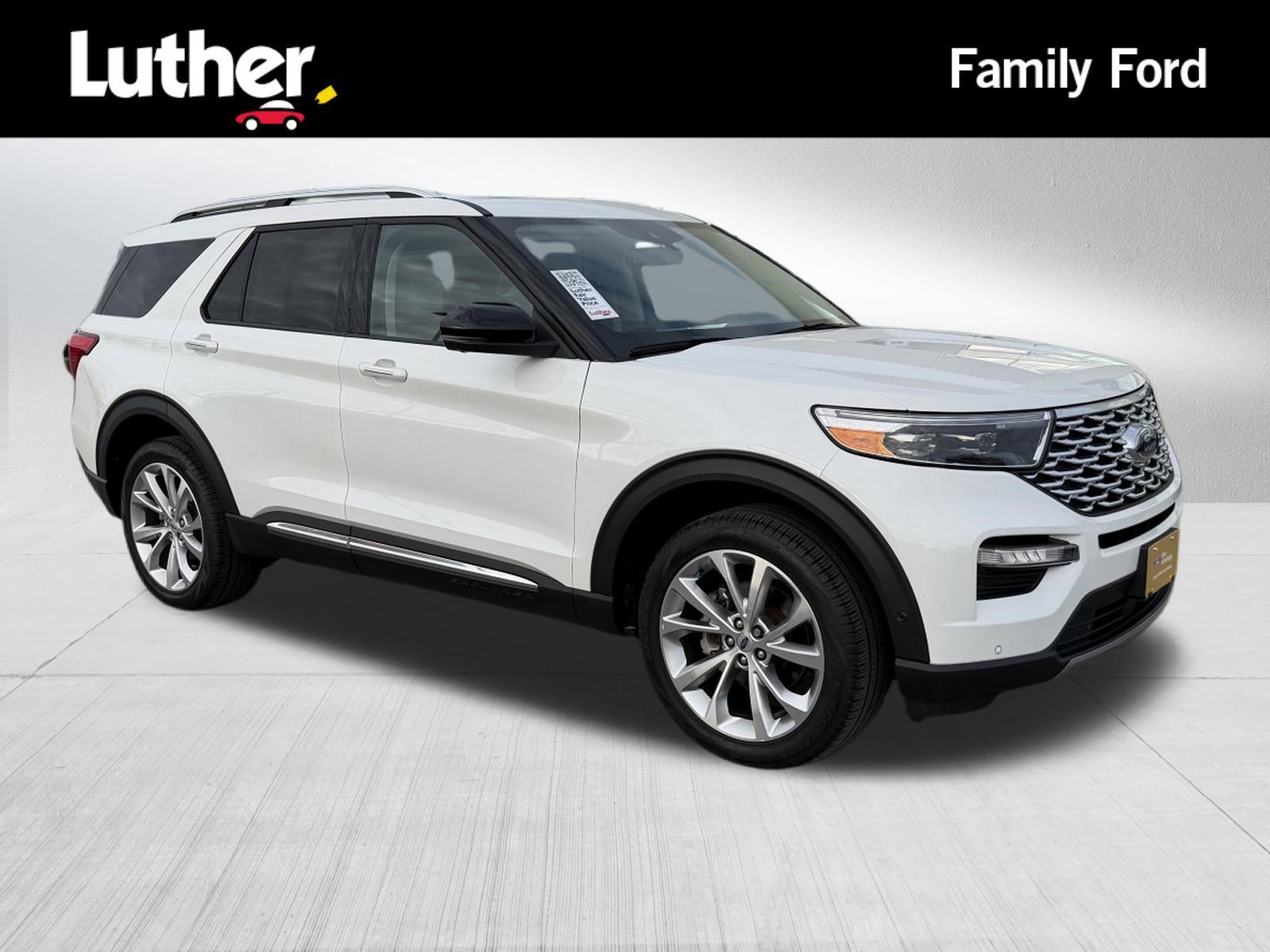 2023 Ford Explorer Platinum 4WD's photo