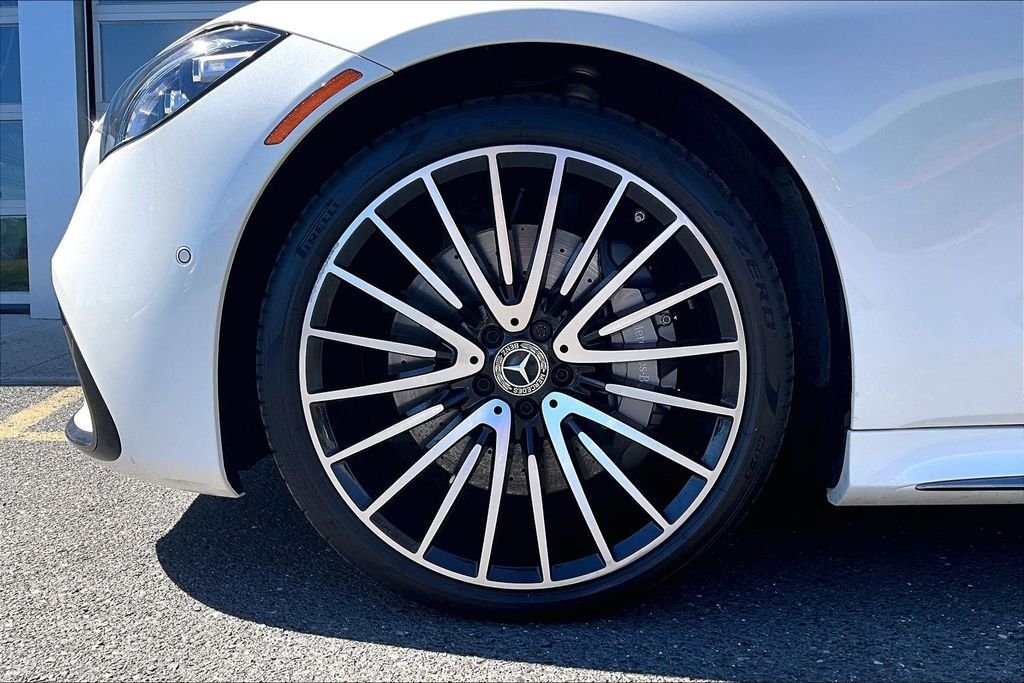 Certified Used 2023  Mercedes-Benz S 580 image 8