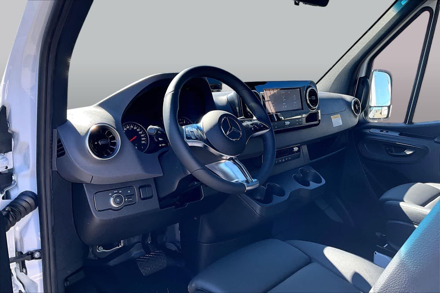 New 2026 Arctic White Mercedes-Benz  image 10