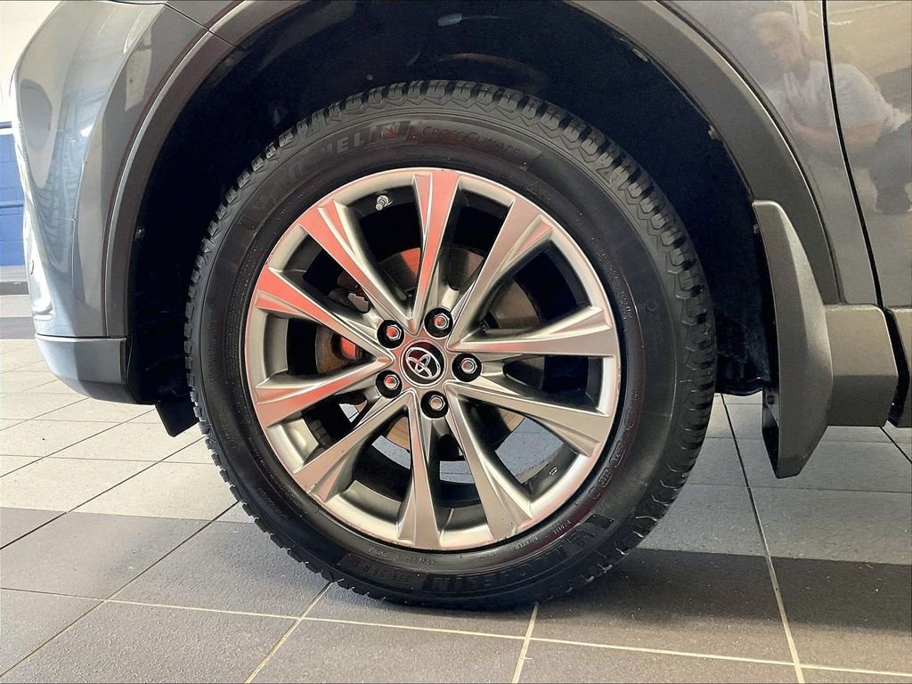Used 2016 Gray Toyota Limited image 7