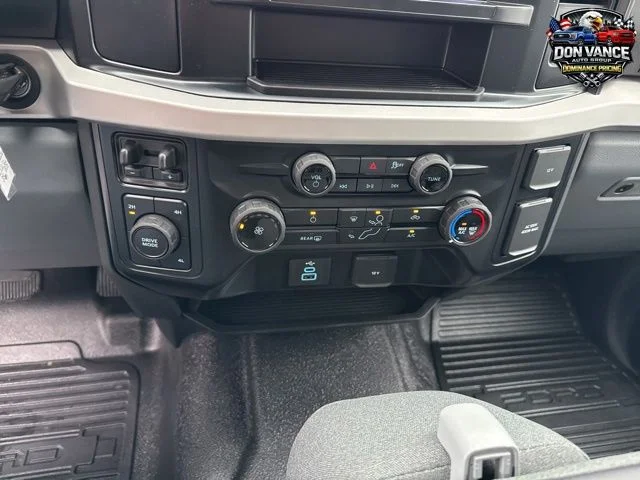 New 2026 Avalanche Ford F-250® XLT image 17