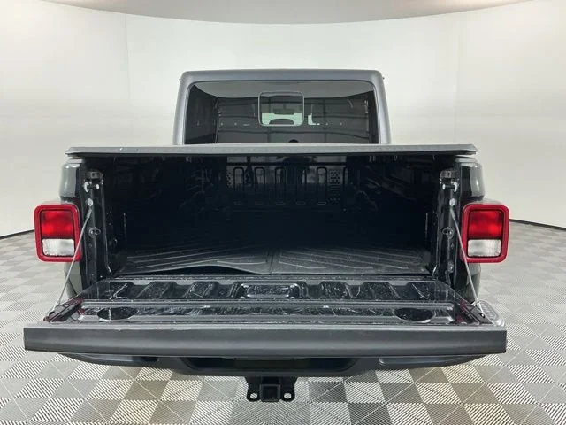 Used 2021 Black Jeep Willys image 7