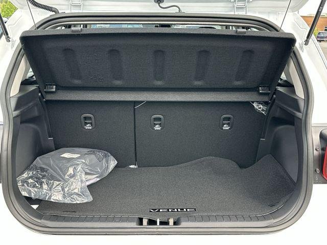 New 2026 White Hyundai SEL image 22