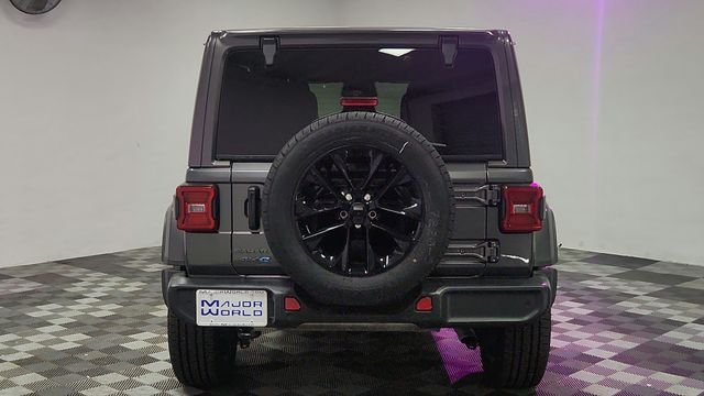 Used 2025 Gray Jeep Sahara 4xe image 6
