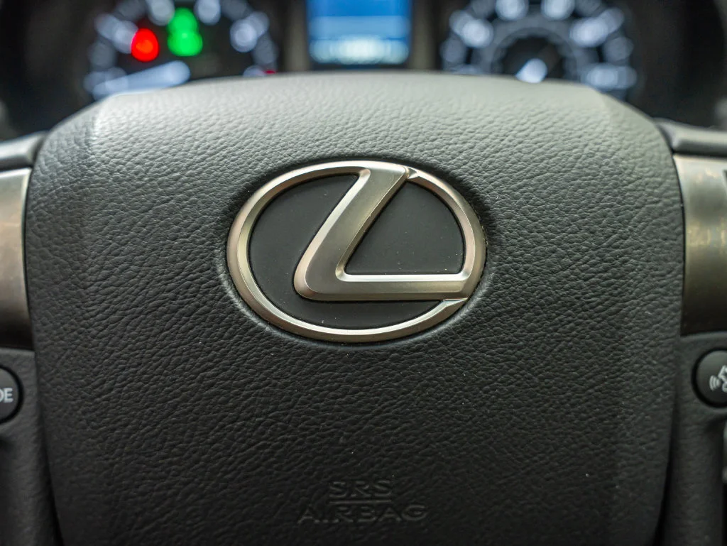 Used 2016 Gray Pearl Lexus 460 image 20
