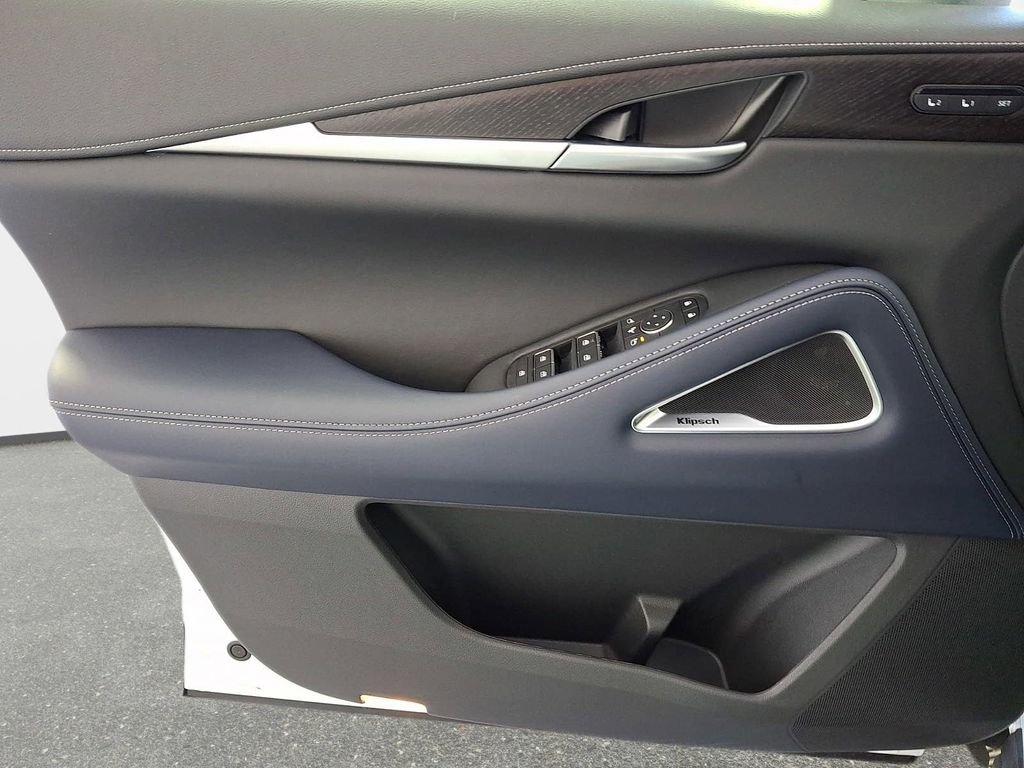 New 2026 RADIANT WHITE INFINITI Sport AWD image 12