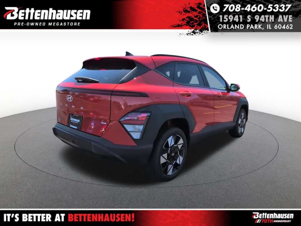 Used 2025 Orange Hyundai SEL image 5