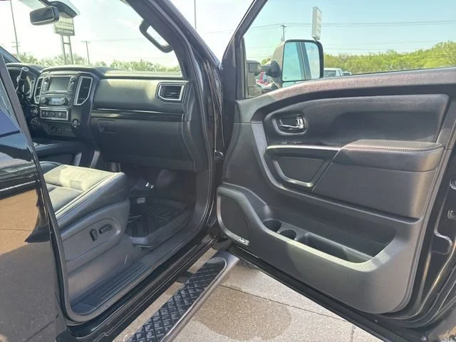 Used 2019 Magnetic Black Nissan SL image 56