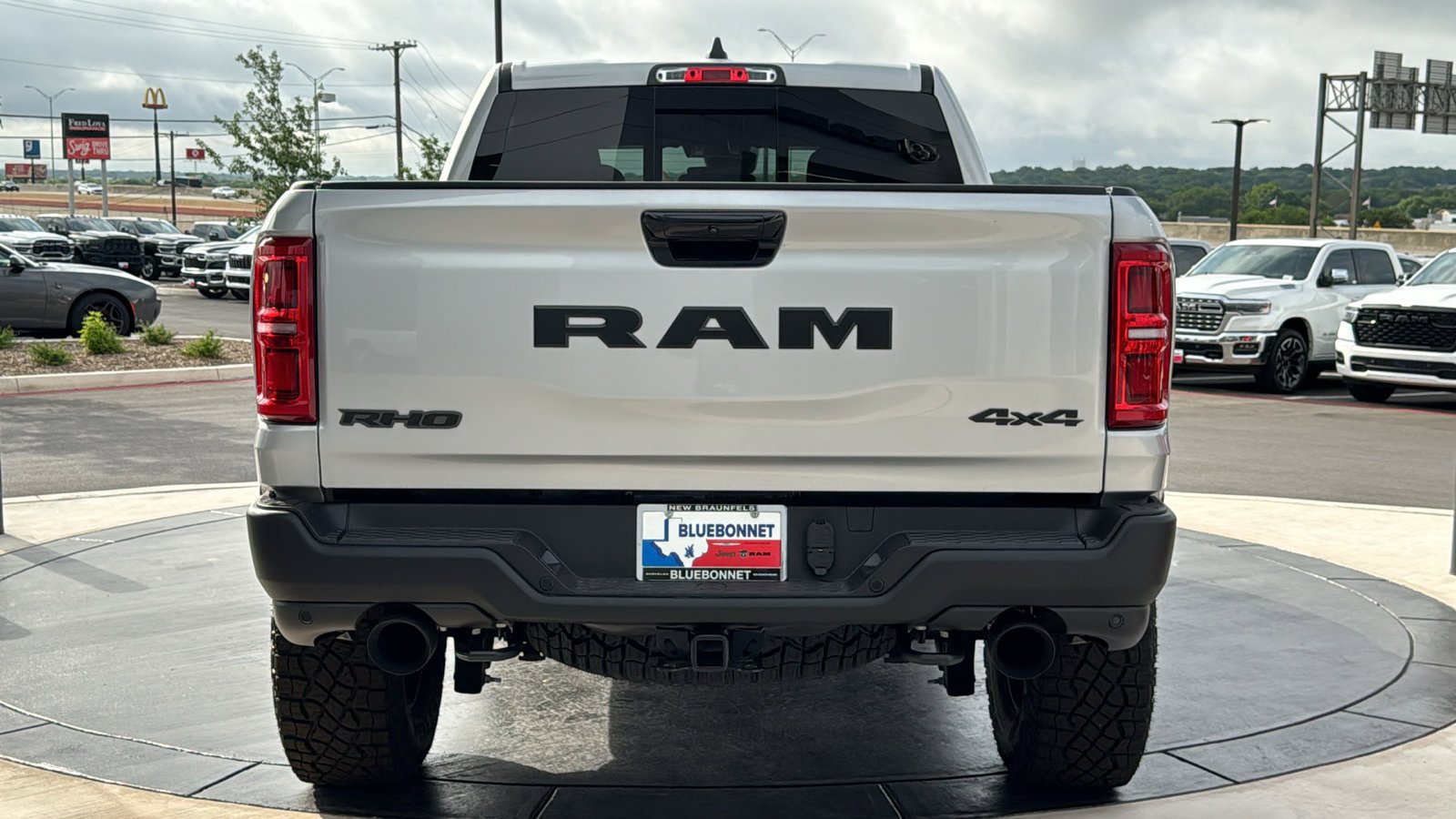 New 2026 Silver Zynith Exterior Paint RAM RHO image 6