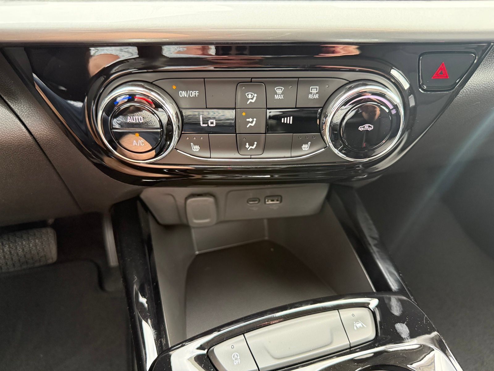 New 2026 Summit White Chevrolet LT image 24