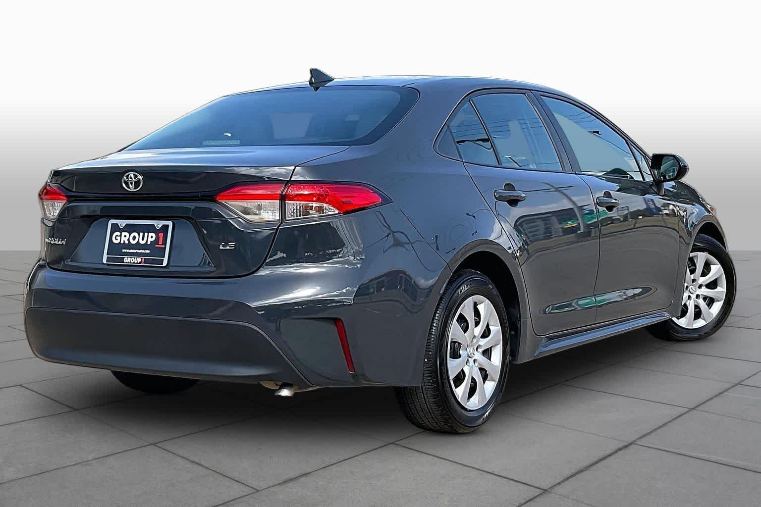 Used 2023 Underground Toyota LE image 13