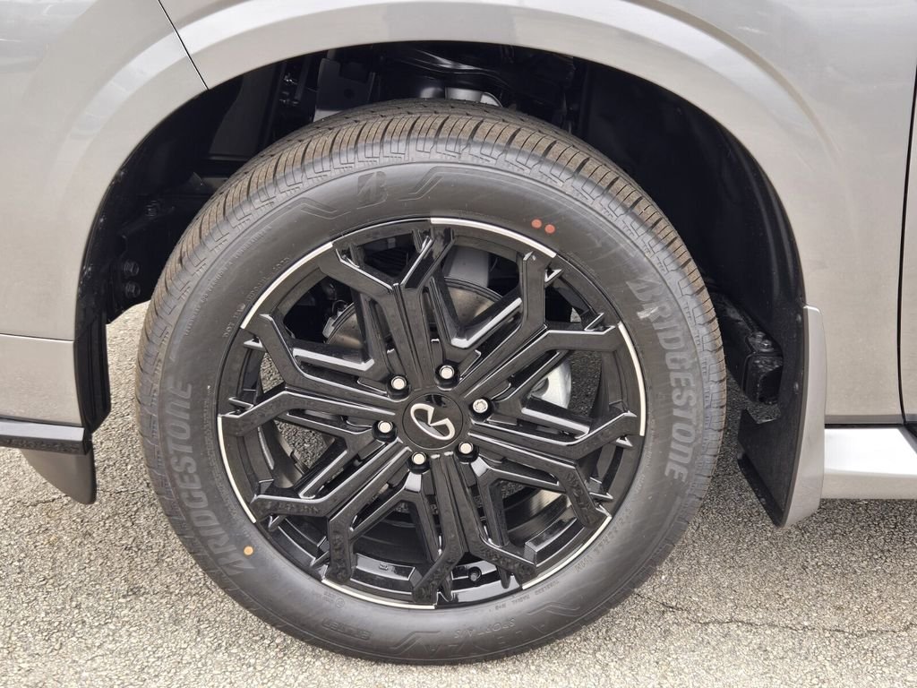 2026 INFINITI QX80 Sport - Photo 10