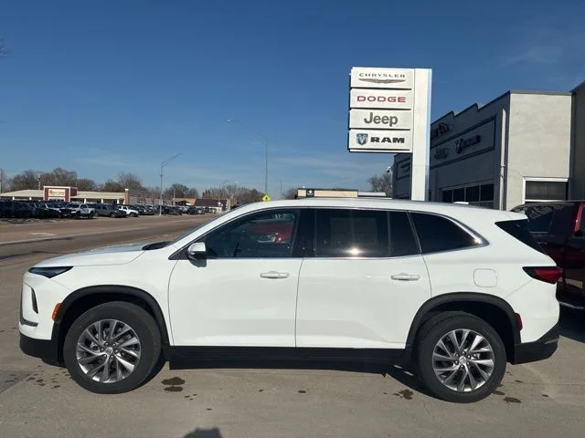 2025 Buick Enclave Preferred's photo