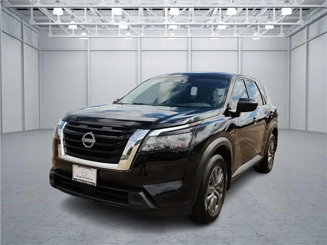 Used 2025 KH3 Super Blac Nissan S Front-Wheel Drive image 1