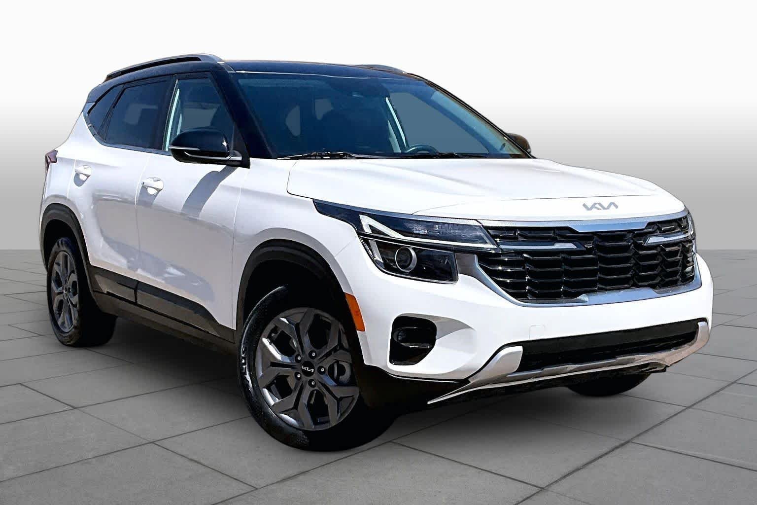 Pre-Owned 2024 Kia Seltos S