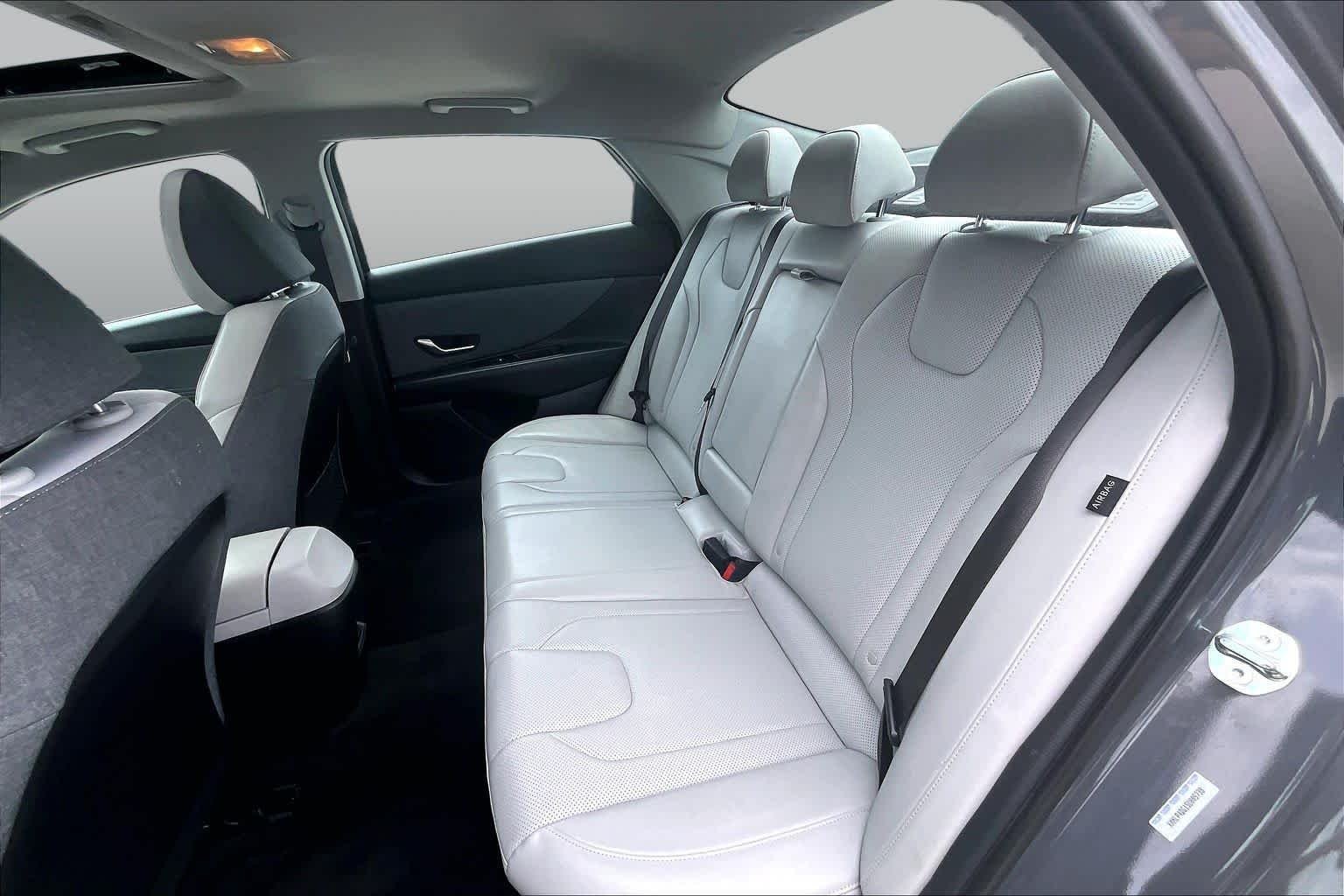 Used 2025 Ecotronic Gray Hyundai Limited image 19
