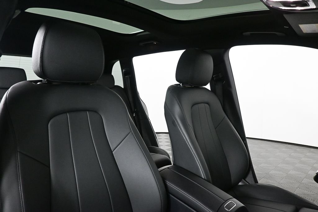 Certified Used 2022 Black Mercedes-Benz GLB 250 image 22