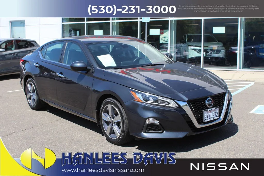 Used 2021 Blue Nissan 2.5 SV image 5