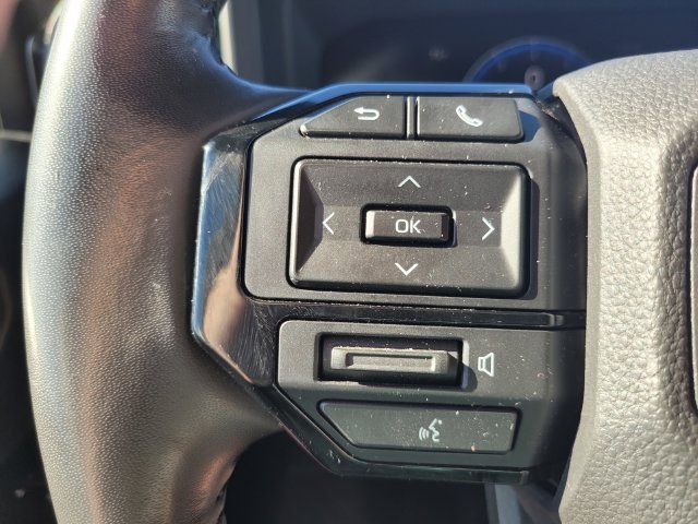 Used 2024 White Toyota Base image 28