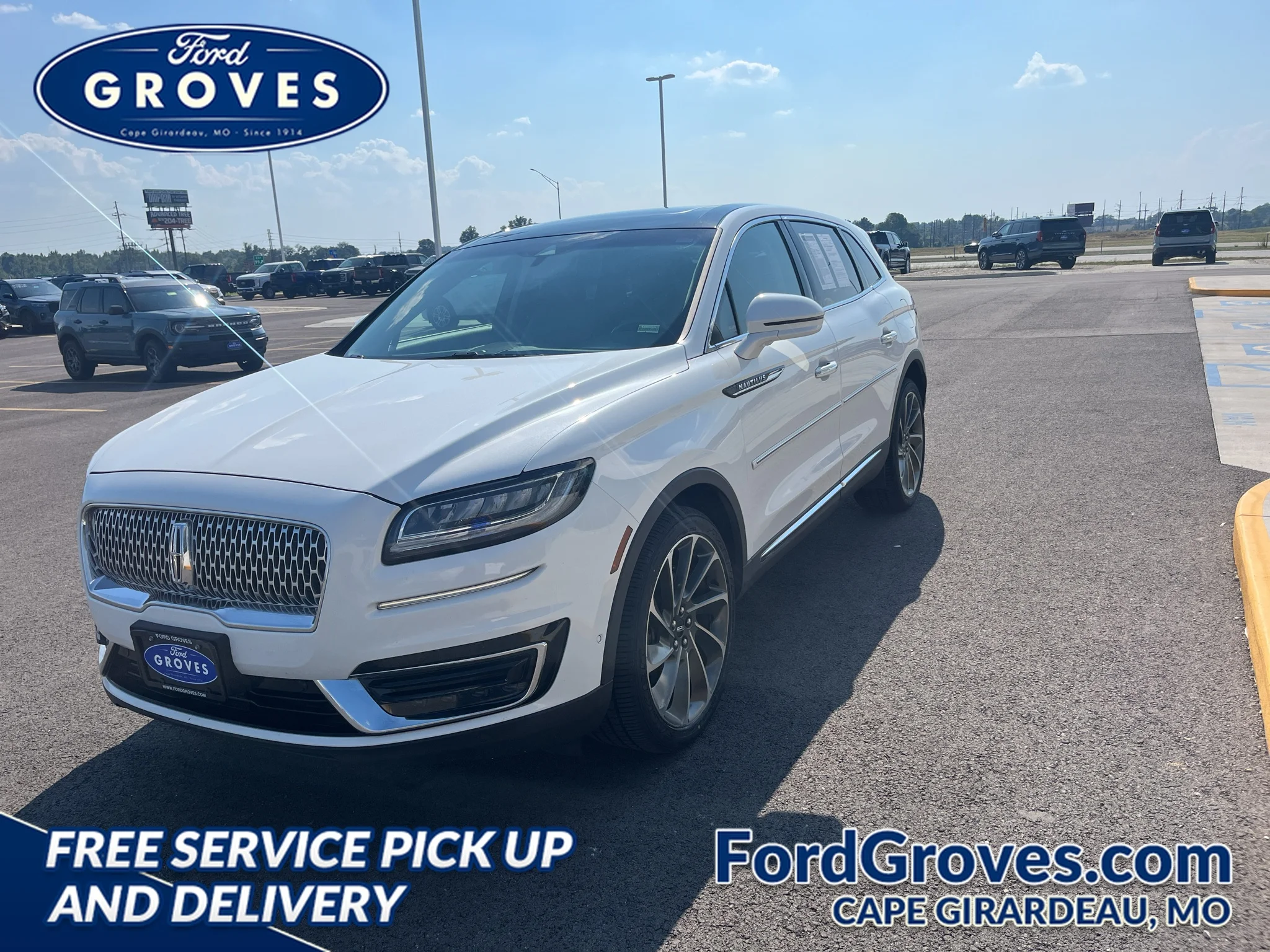 Used 2020 Pristine White Lincoln Reserve image 1