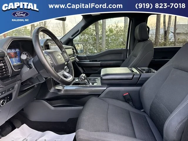 Used 2023 White Ford XLT image 17
