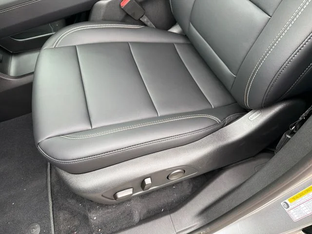 2026 GMC Acadia Elevation - Photo 19