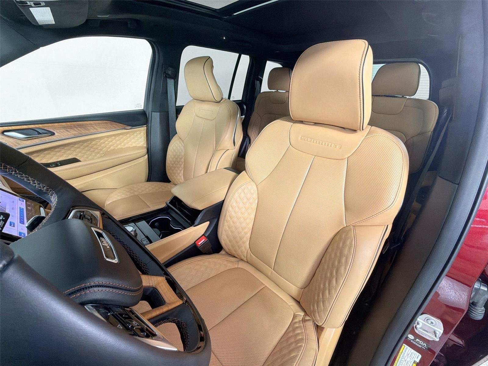 Used 2025 Velvet Red Pearlcoat Jeep Summit Reserve image 5
