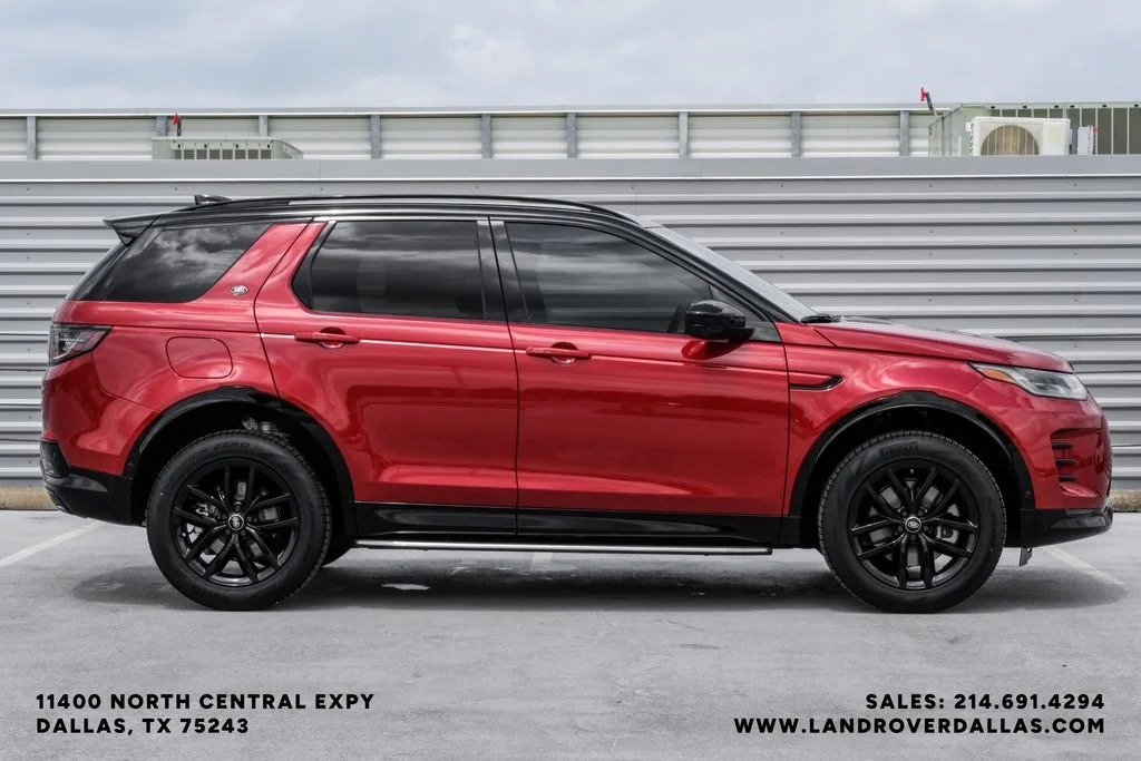 New 2026 Firenze Red Metallic Land Rover Landmark image 7