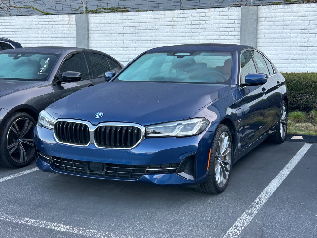 Certified Used 2023 Phytonic Blue Metallic BMW 530e iPerformance image 2