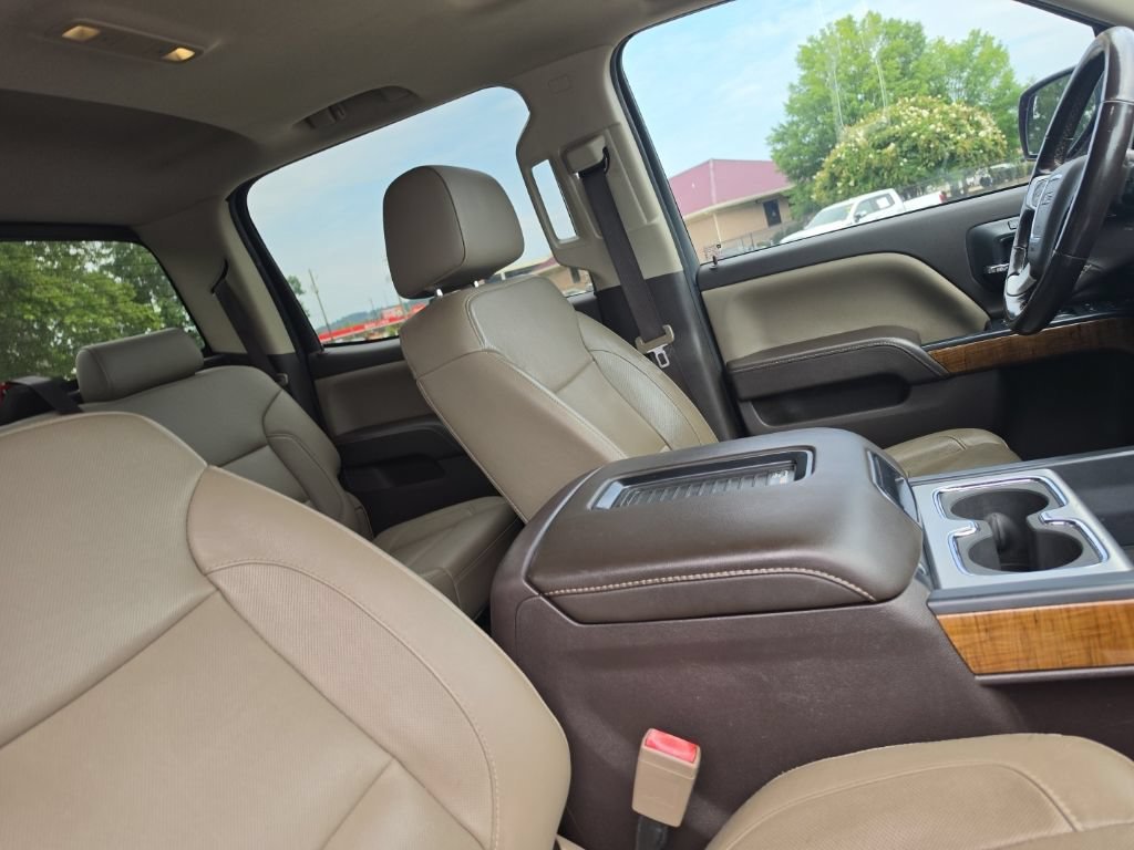 Used 2018 CARDINAL RED GMC SLT image 32