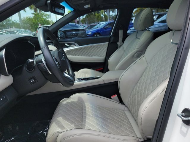 2023 GENESIS G70 Standard - Photo 13
