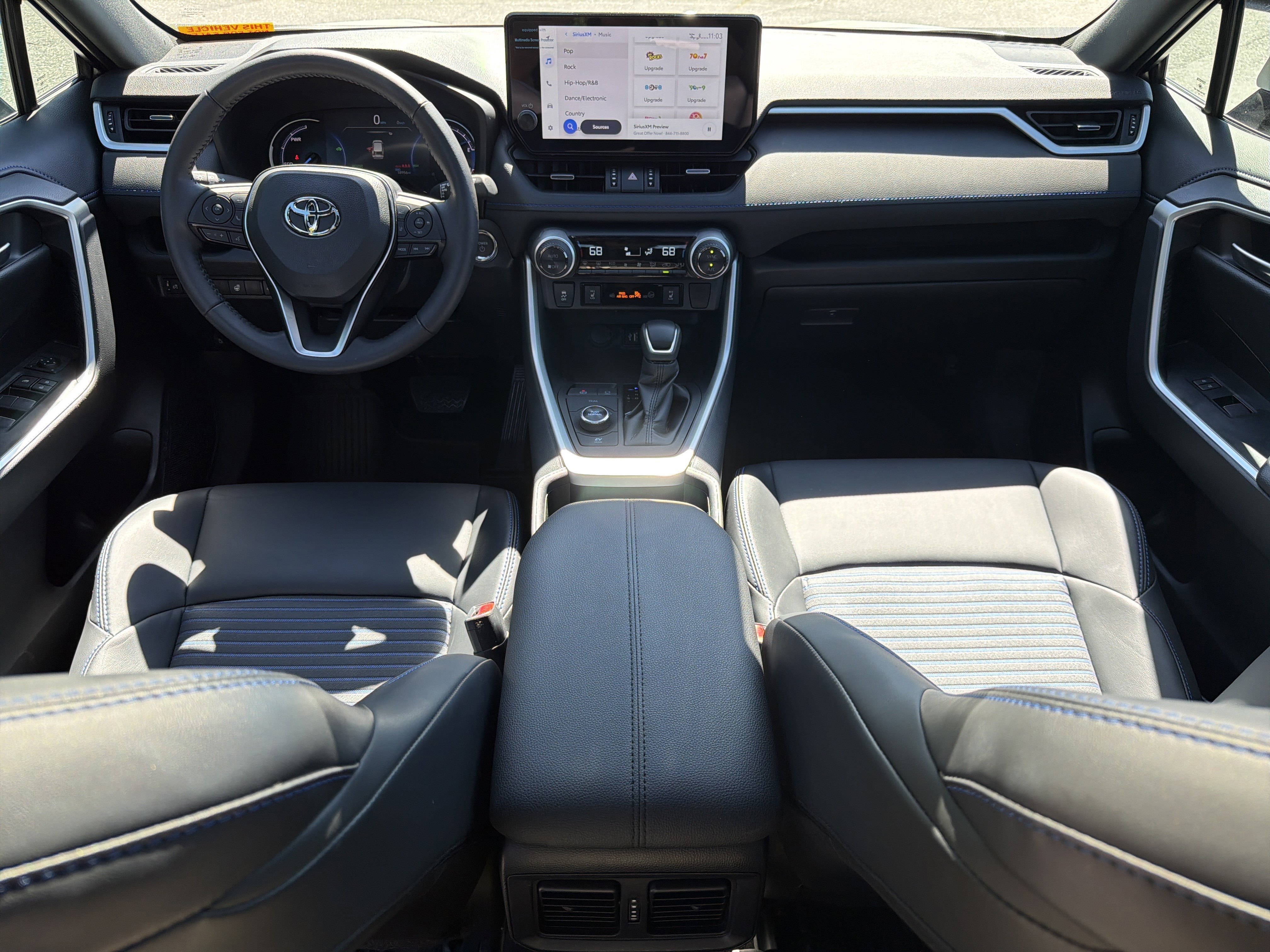 2024 Toyota RAV4 XSE - Photo 23