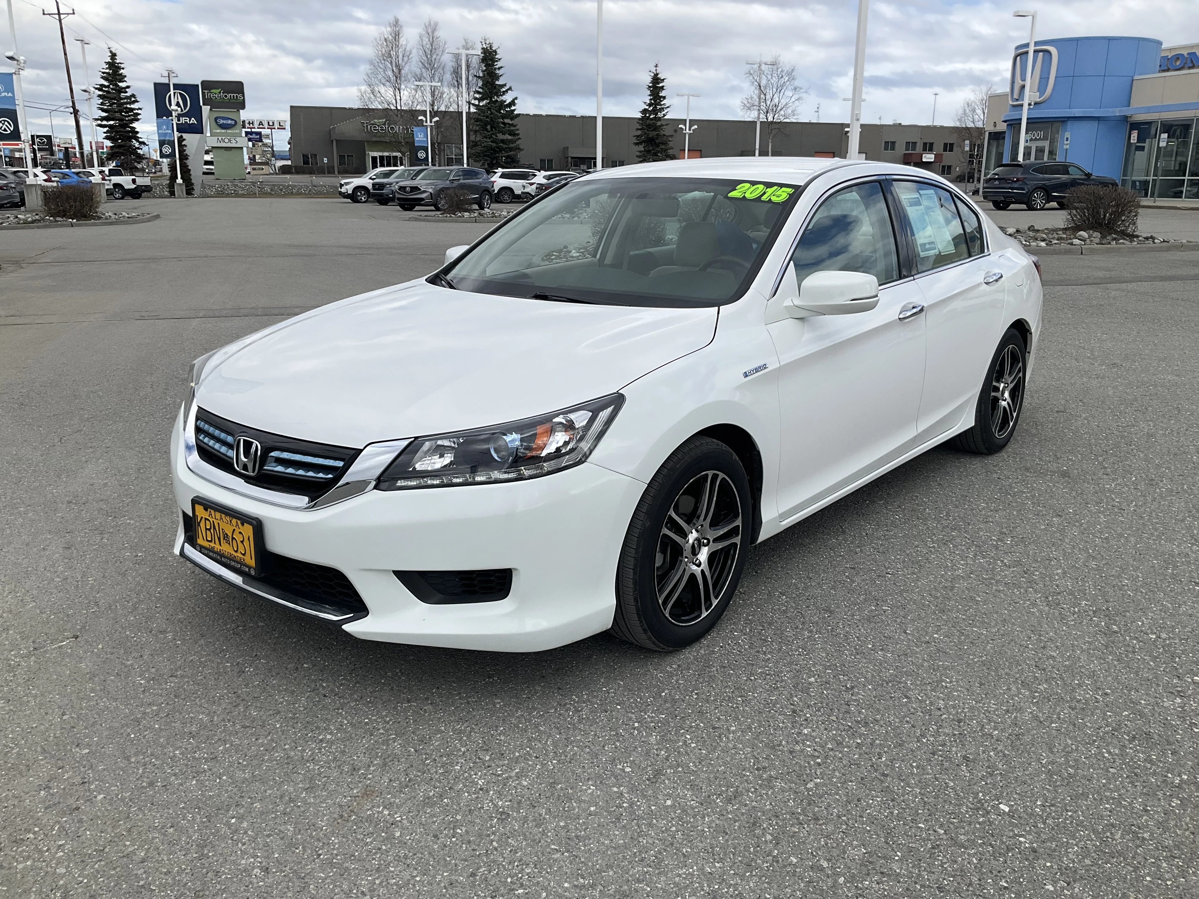 2015 Honda Accord Hybrid's photo
