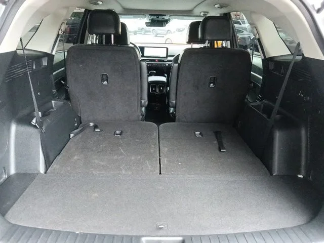Used 2024 Gray Kia SX image 30