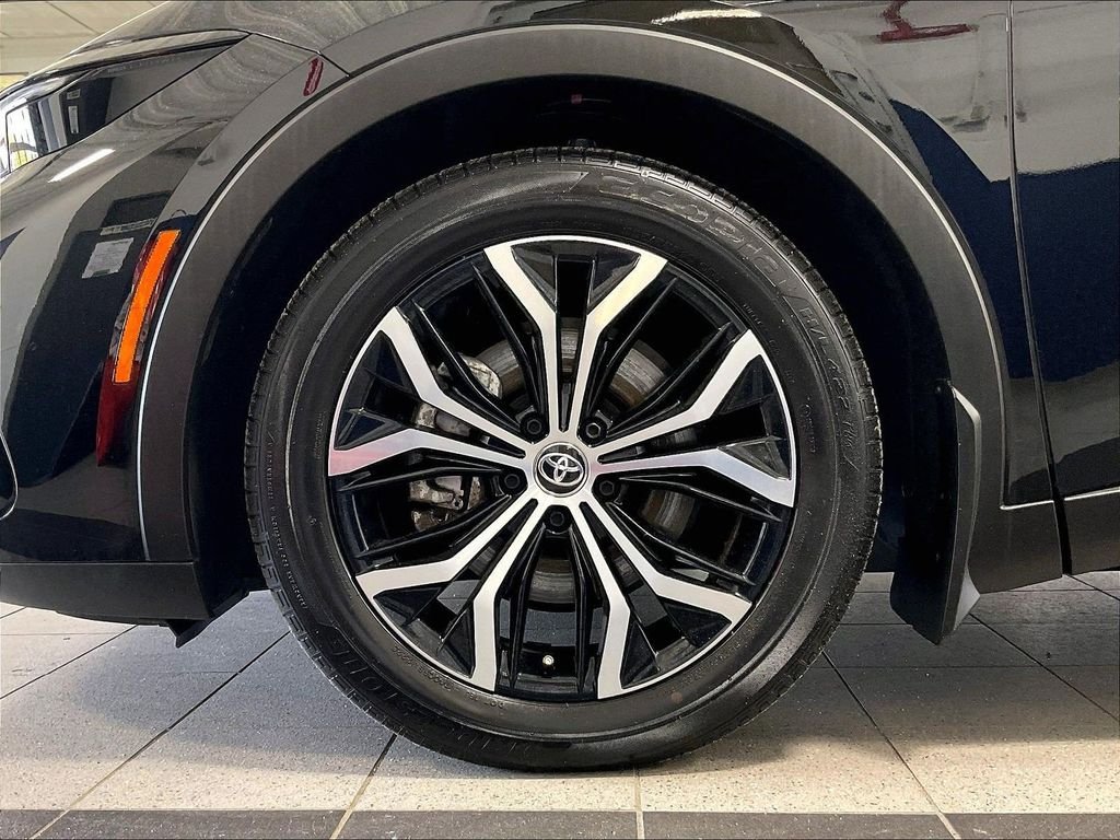 Used 2026 Black Toyota XLE image 7