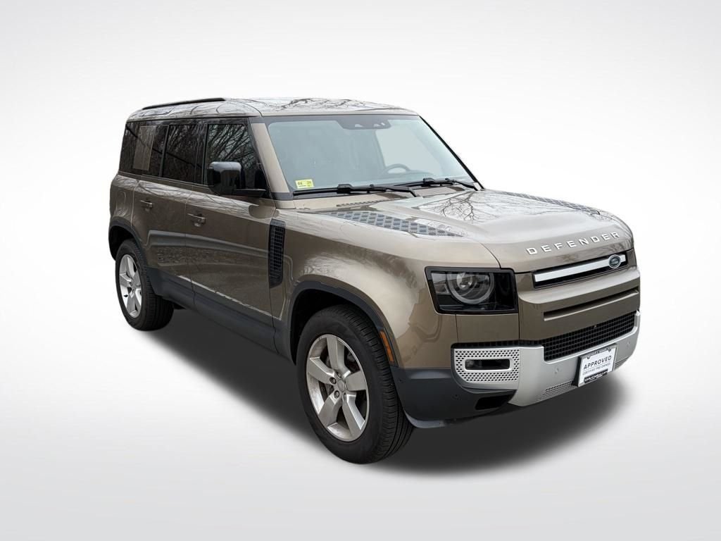 Used 2025 Beige Land Rover S image 3