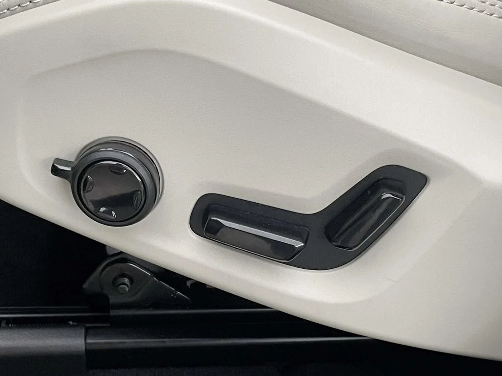 2026 Volvo XC60 Ultra - Photo 7