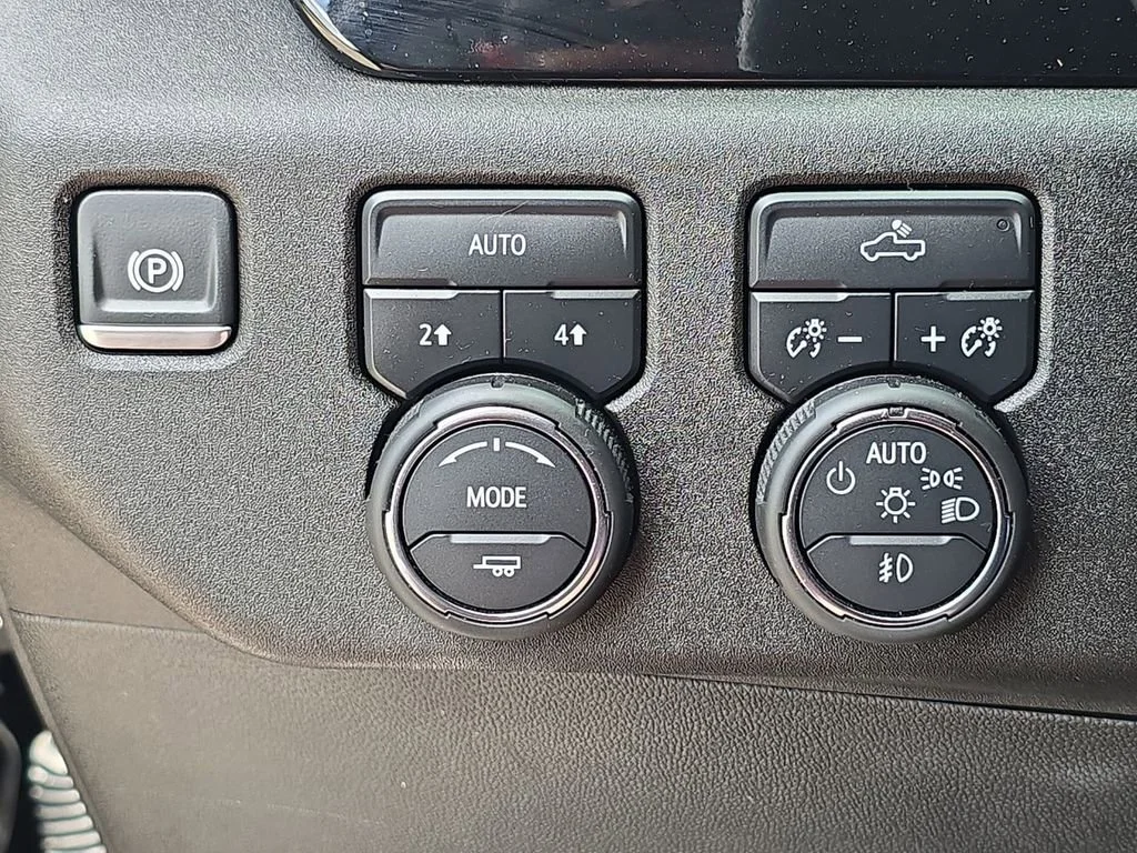 2024 Chevrolet Silverado 1500 RST - Photo 18