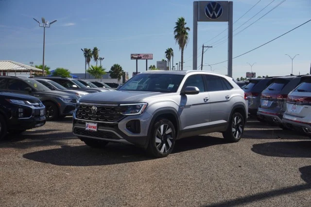 2026 Volkswagen Atlas Cross Sport SE w/Tech