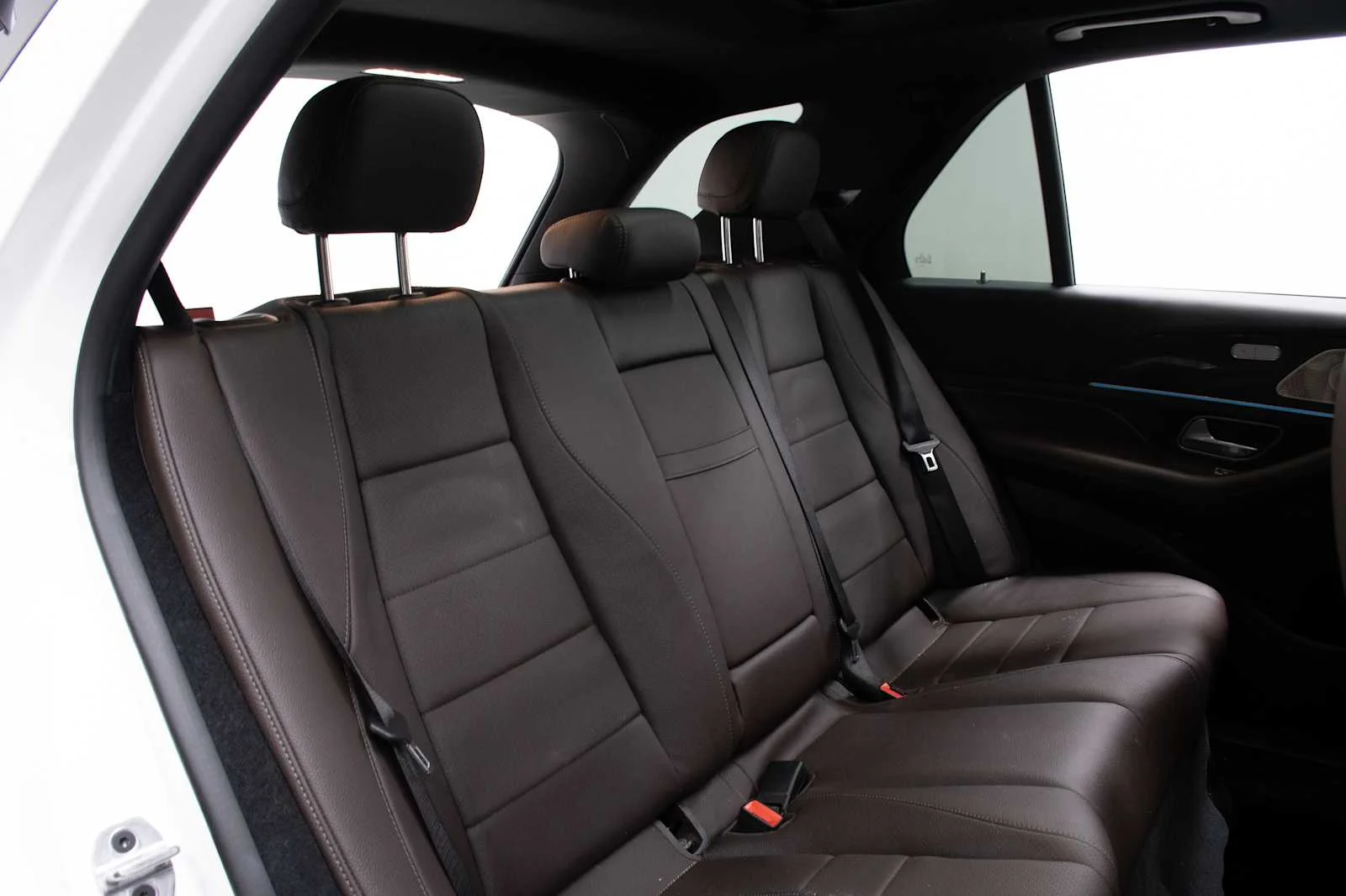 Used 2022 Polar White Mercedes-Benz GLE 350 image 22