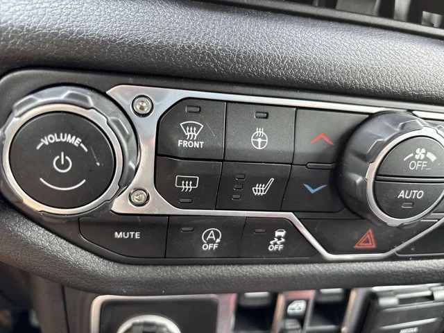 2025 Jeep Wrangler 4-Door Willys - Photo 33