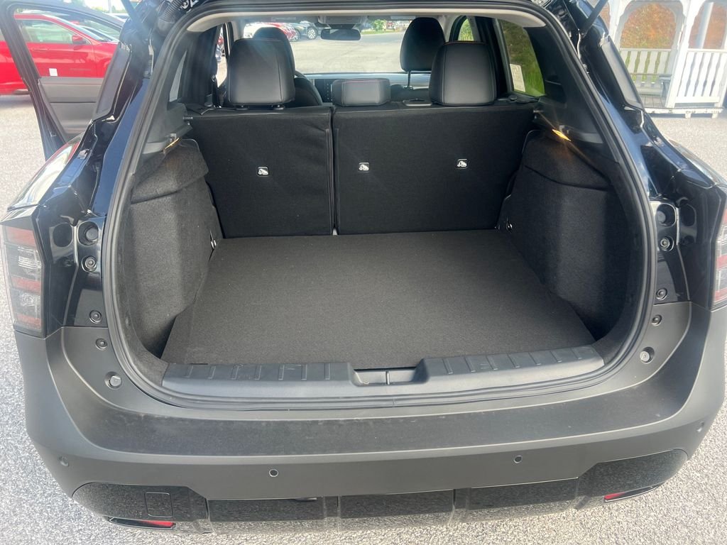Certified Used 2025 Super Black Nissan SR image 23