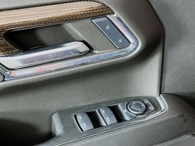 Used 2024 Red Chevrolet LT image 9