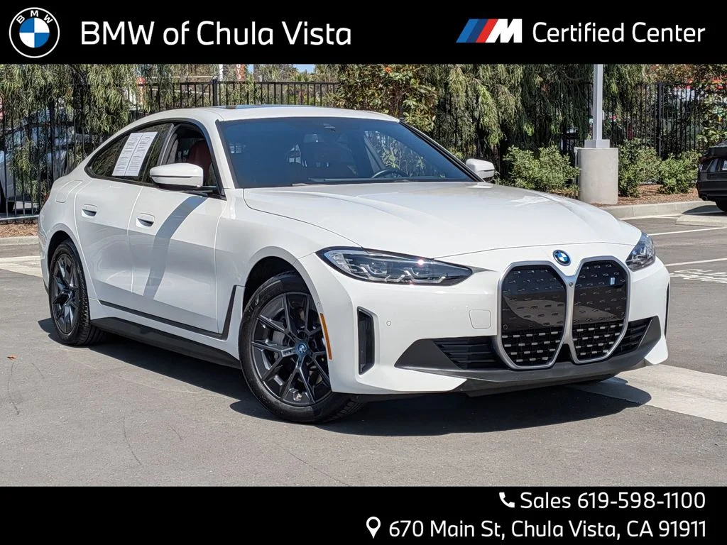 2023 BMW i4 eDrive35's photo