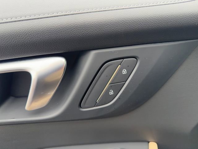 2025 Buick Enclave Preferred - Photo 20
