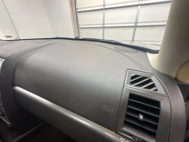 Used 2009 Silver Dodge SE image 7