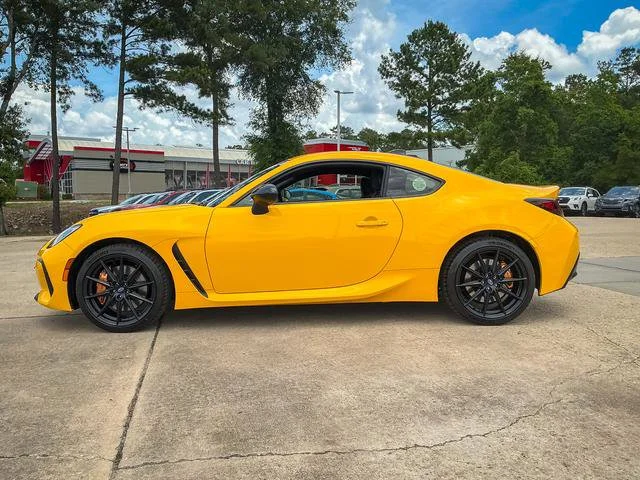 New 2026 Sunrise Yellow Subaru Series.Yellow image 2