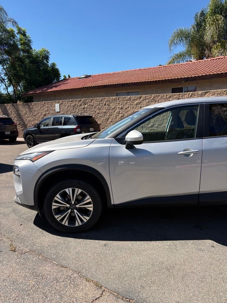 Used 2023 Silver Nissan SV image 6